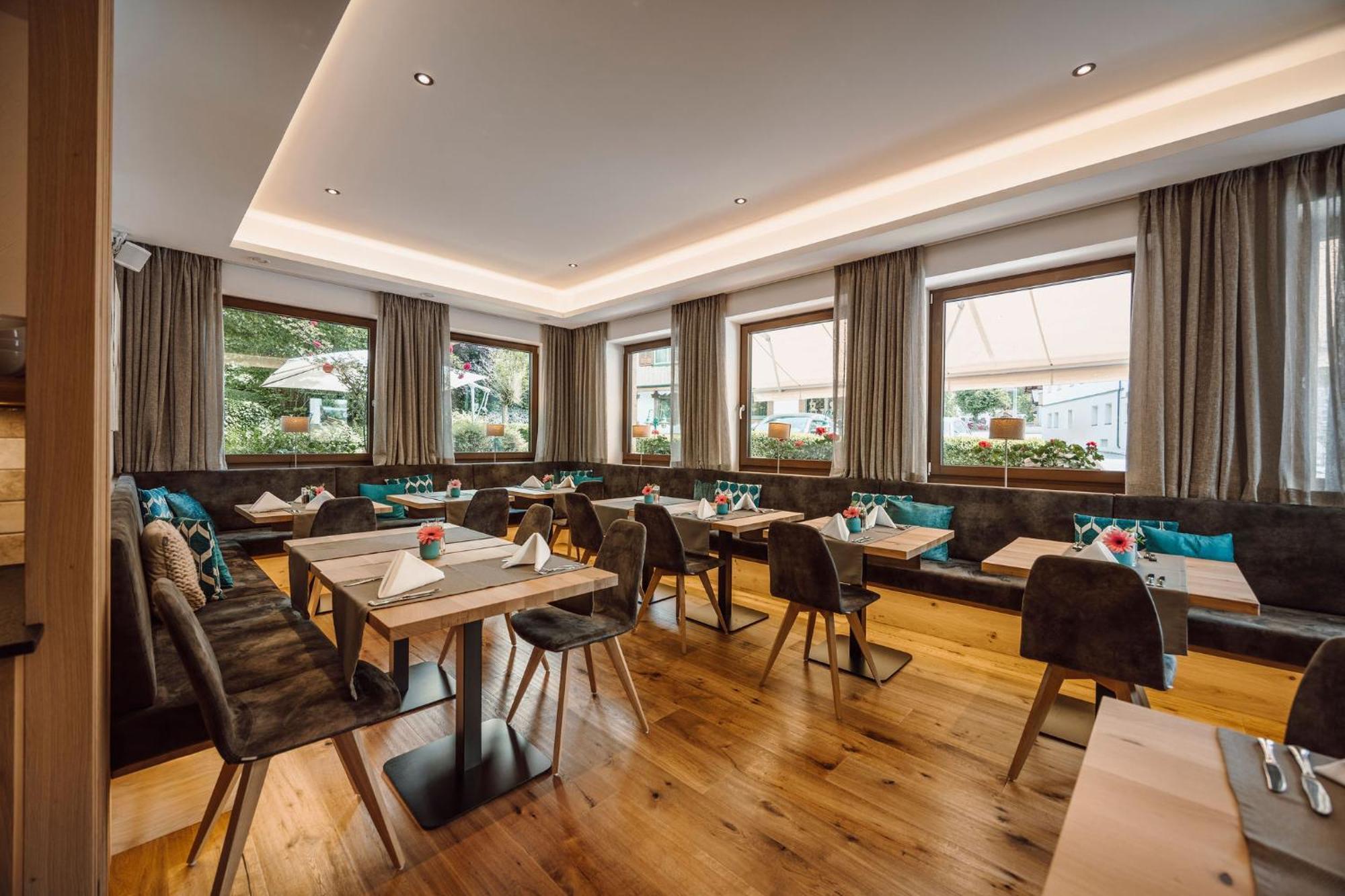 Das Gemuetliche Dorfhotel Kaltenhauser Hollersbach im Pinzgau Εξωτερικό φωτογραφία