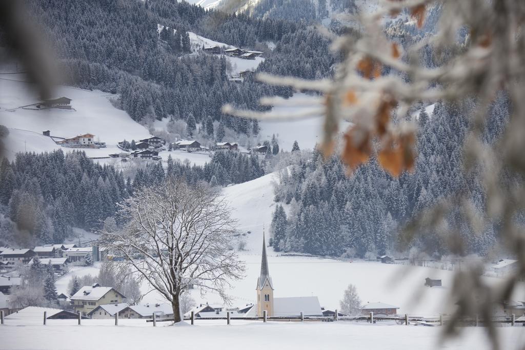 Das Gemuetliche Dorfhotel Kaltenhauser Hollersbach im Pinzgau Εξωτερικό φωτογραφία