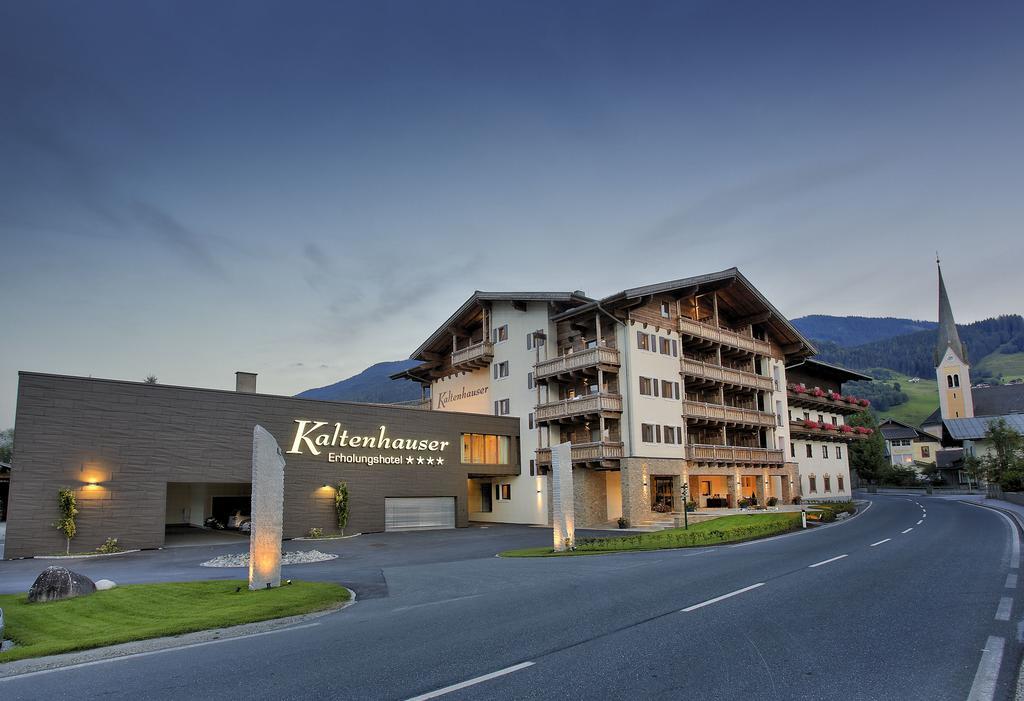 Das Gemuetliche Dorfhotel Kaltenhauser Hollersbach im Pinzgau Εξωτερικό φωτογραφία
